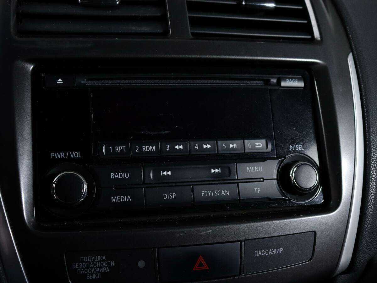 Купить Mitsubishi ASX с пробегом. Фото: #17