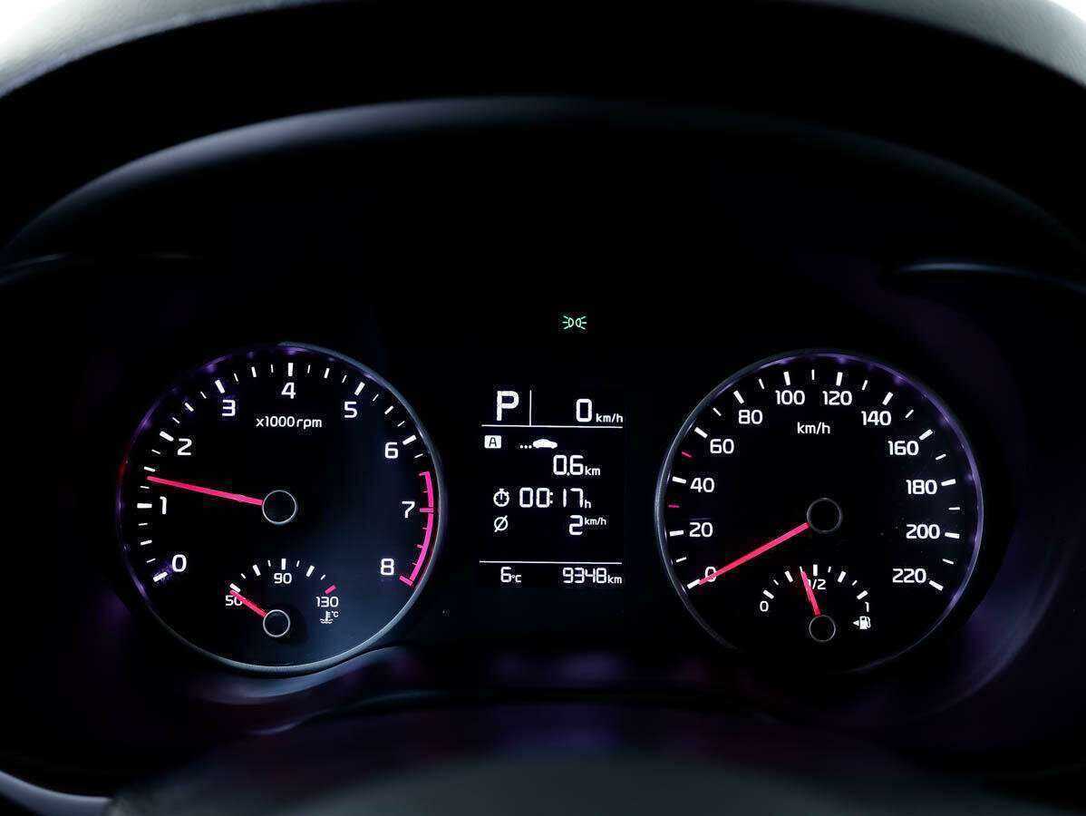 Купить Kia Rio с пробегом. Фото: #9