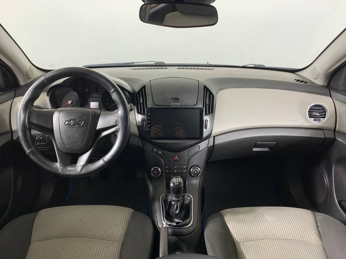 Купить Chevrolet Cruze с пробегом. Фото: #11