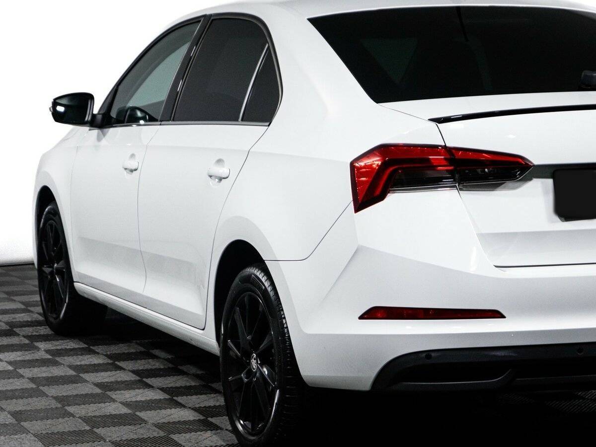 Купить Skoda Rapid с пробегом. Фото: #19