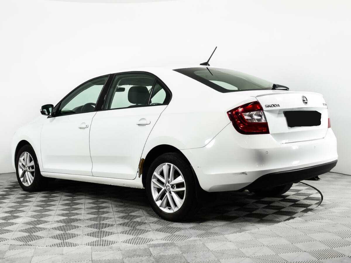 Купить Skoda Rapid с пробегом. Фото: #6