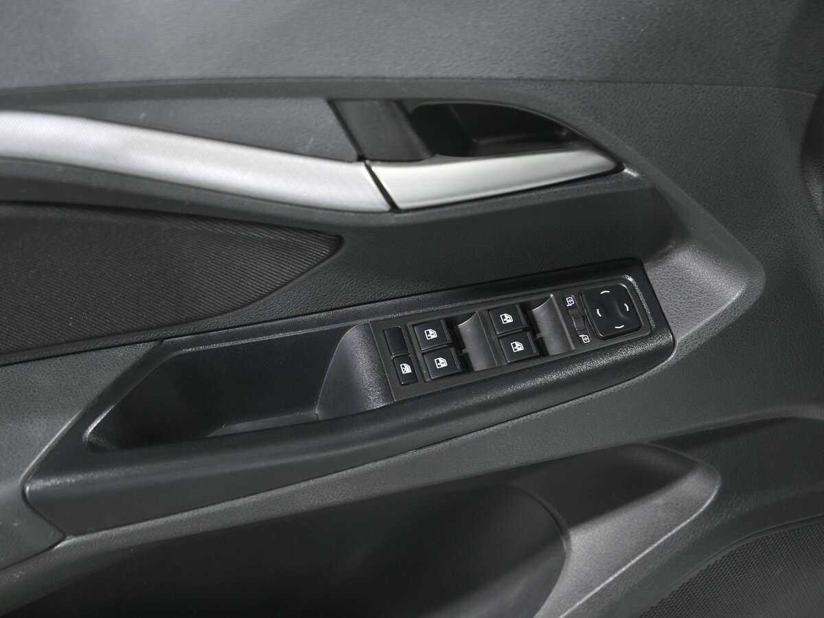 Купить Lada (ВАЗ) Vesta с пробегом. Фото: #13