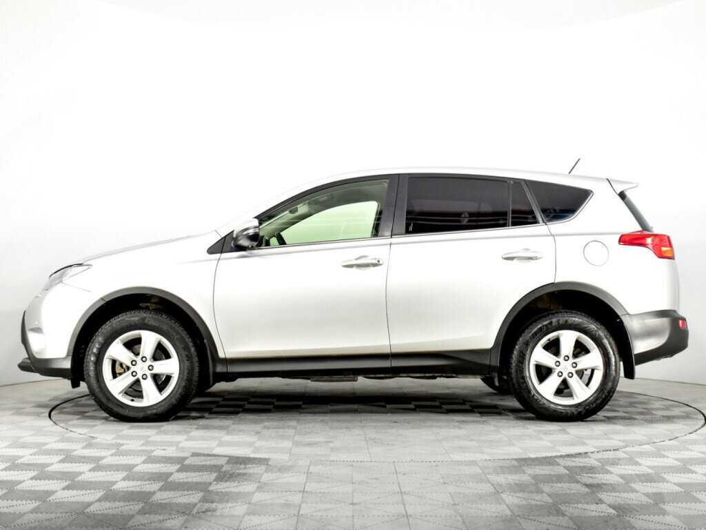 Купить Toyota RAV4 с пробегом. Фото: #6