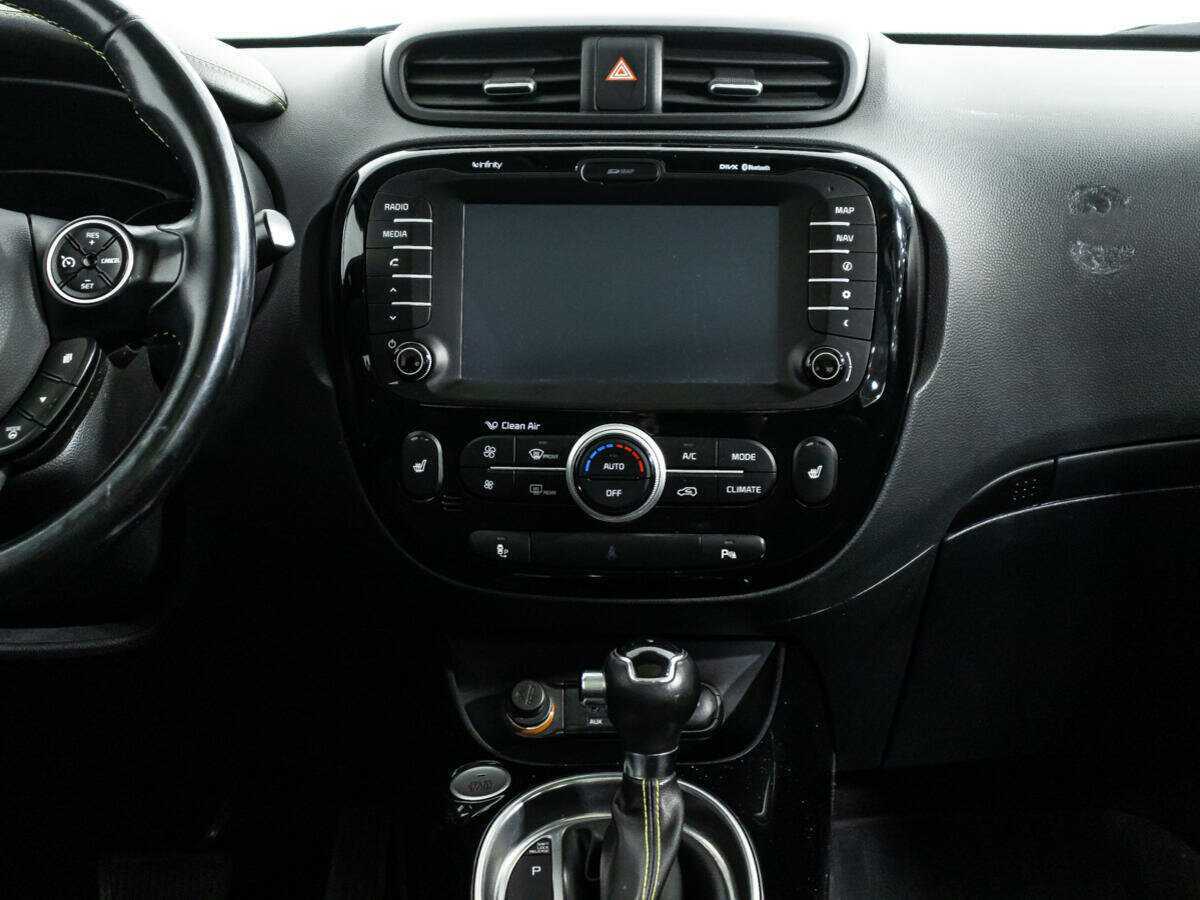 Купить Kia Soul с пробегом. Фото: #13