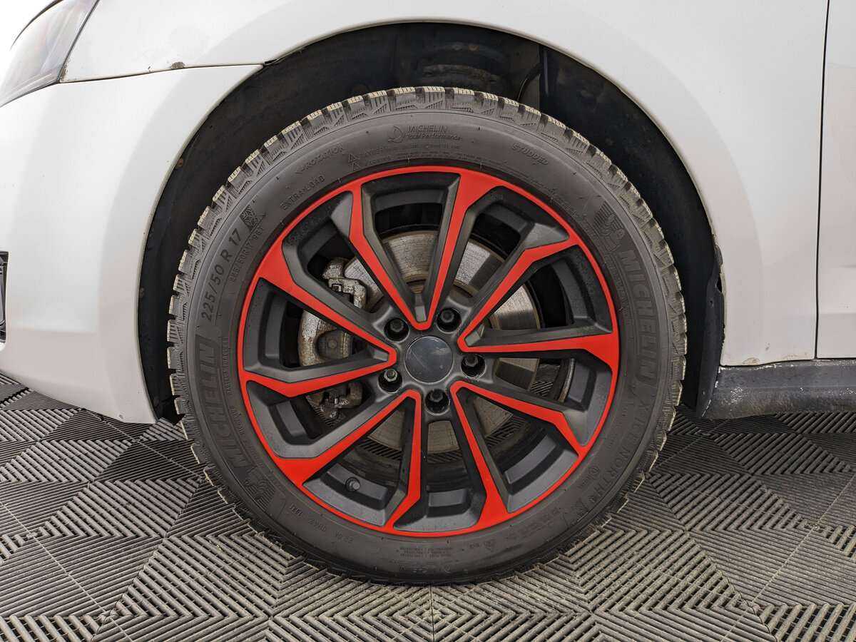 Купить Skoda Octavia с пробегом. Фото: #10