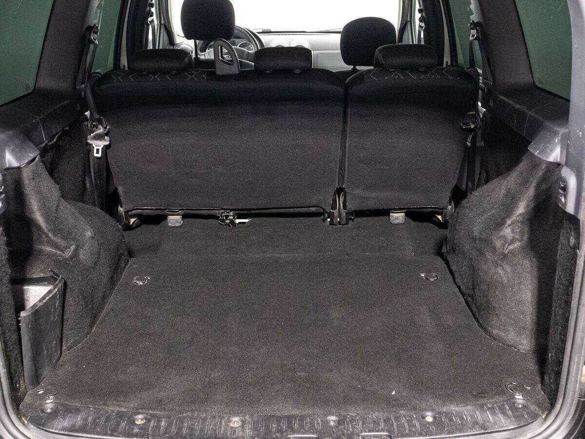 Купить Lada (ВАЗ) Largus с пробегом. Фото: #14