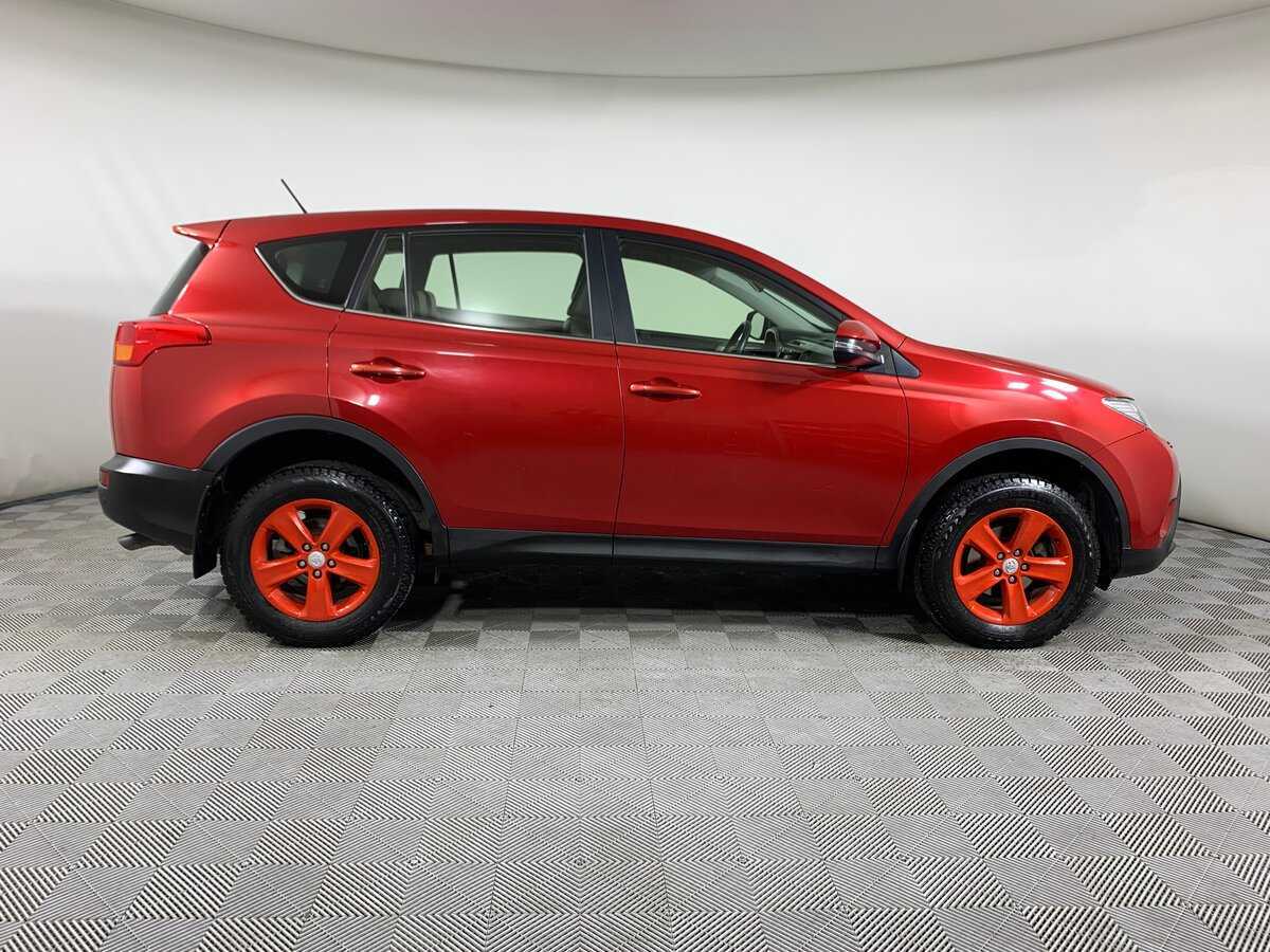 Купить Toyota RAV4 с пробегом. Фото: #3