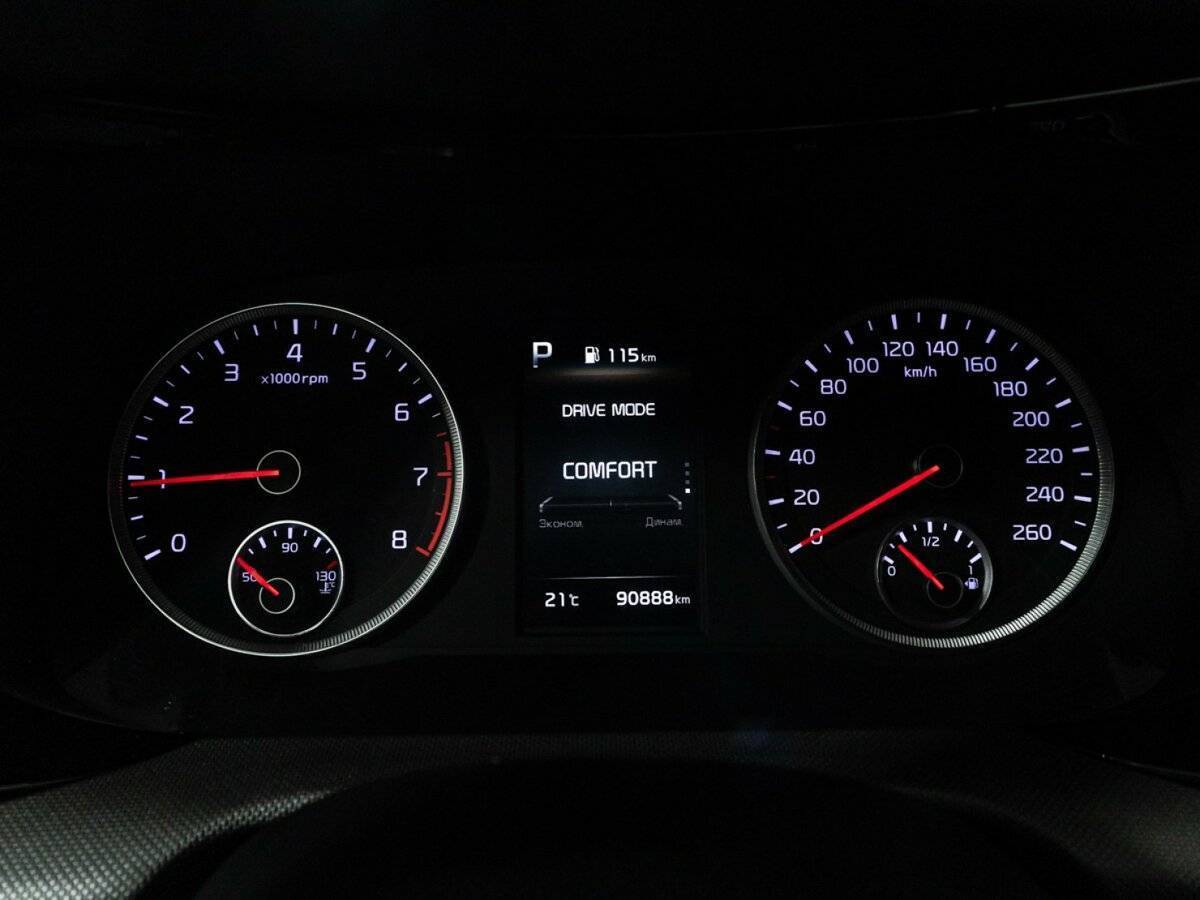 Купить Kia K5 с пробегом. Фото: #12