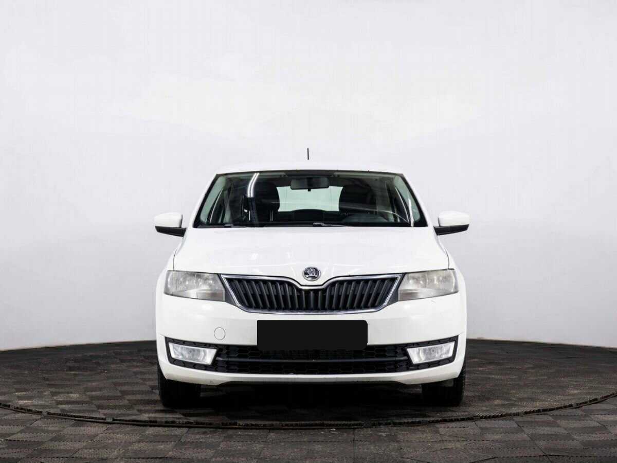 Купить Skoda Rapid с пробегом. Фото: #1