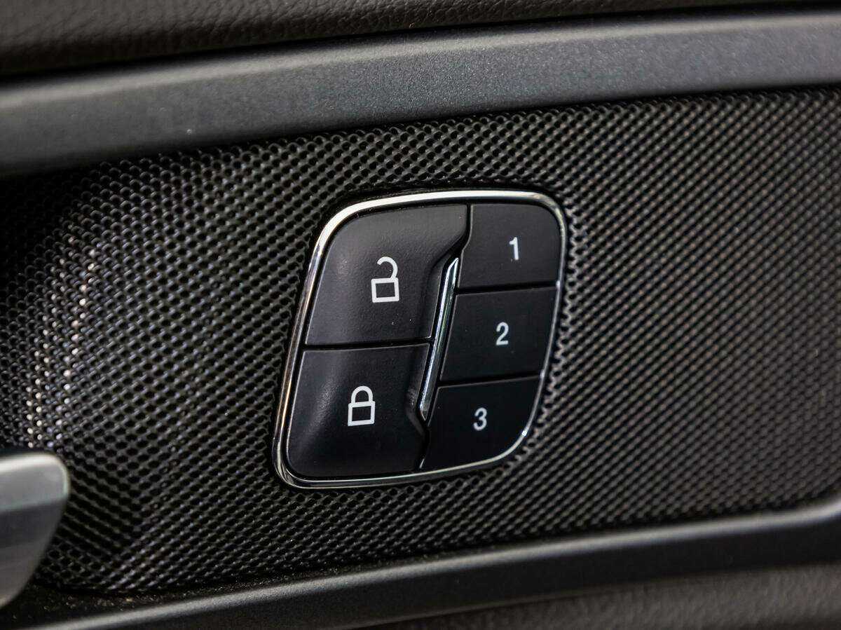 Купить Ford Mondeo с пробегом. Фото: #16