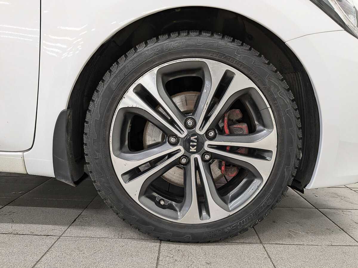 Купить Kia Ceed с пробегом. Фото: #11