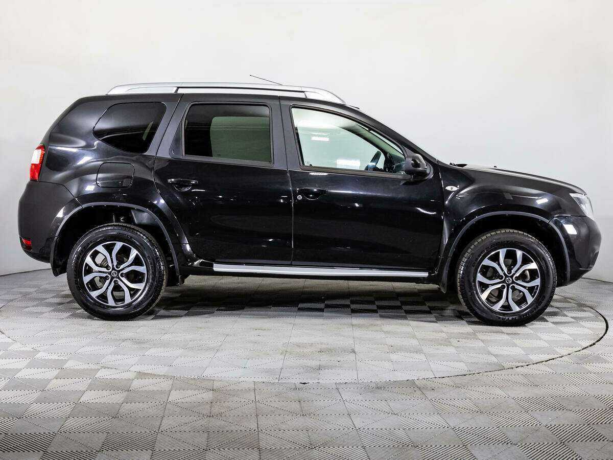 Купить Nissan Terrano с пробегом. Фото: #3