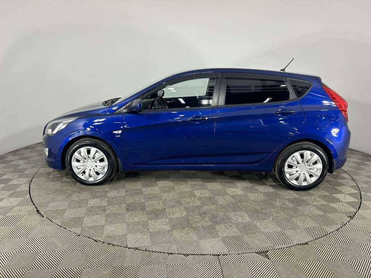 Купить Hyundai Solaris с пробегом. Фото: #4