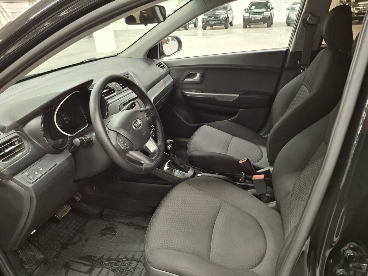 Купить Kia Rio с пробегом. Фото: #13