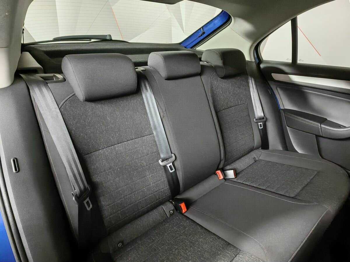 Купить Skoda Rapid с пробегом. Фото: #11