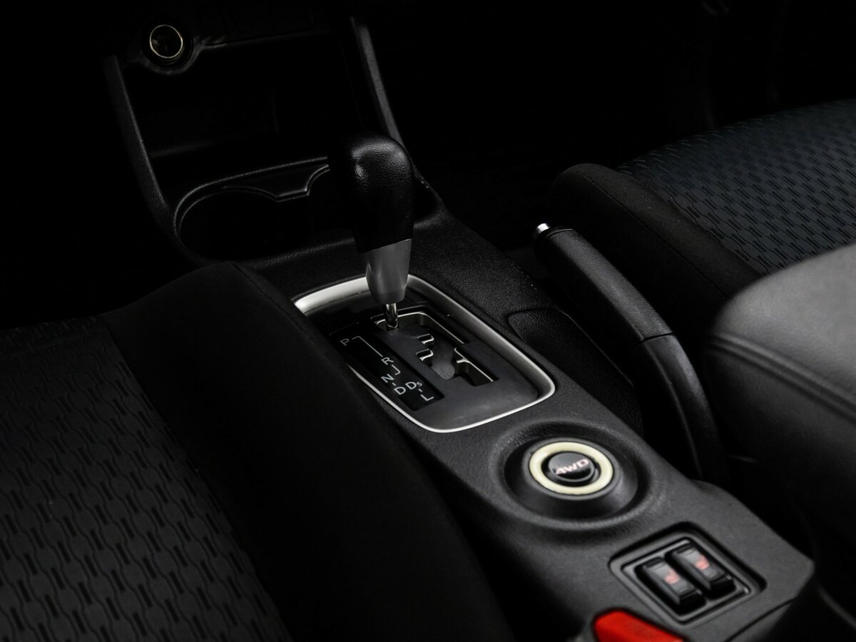 Купить Mitsubishi Outlander с пробегом. Фото: #9
