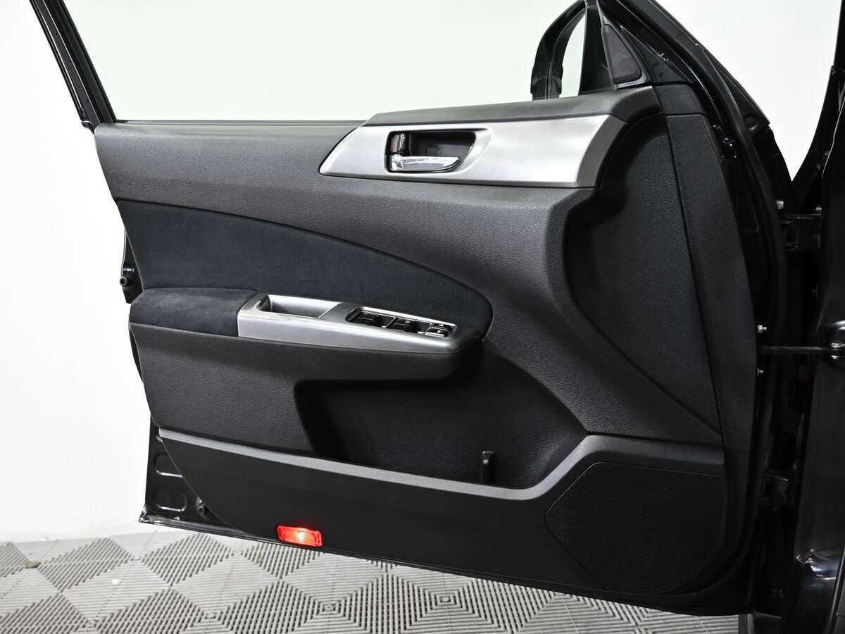 Купить Subaru Forester с пробегом. Фото: #7