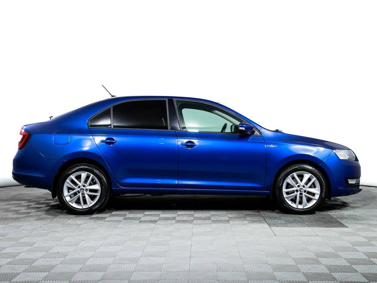 Купить Skoda Rapid с пробегом. Фото: #3