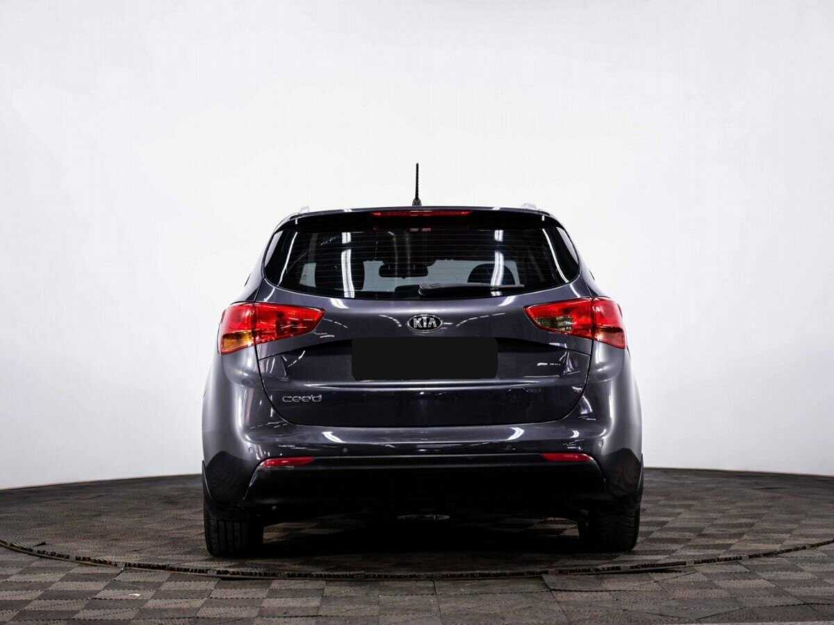 Купить Kia Ceed с пробегом. Фото: #4