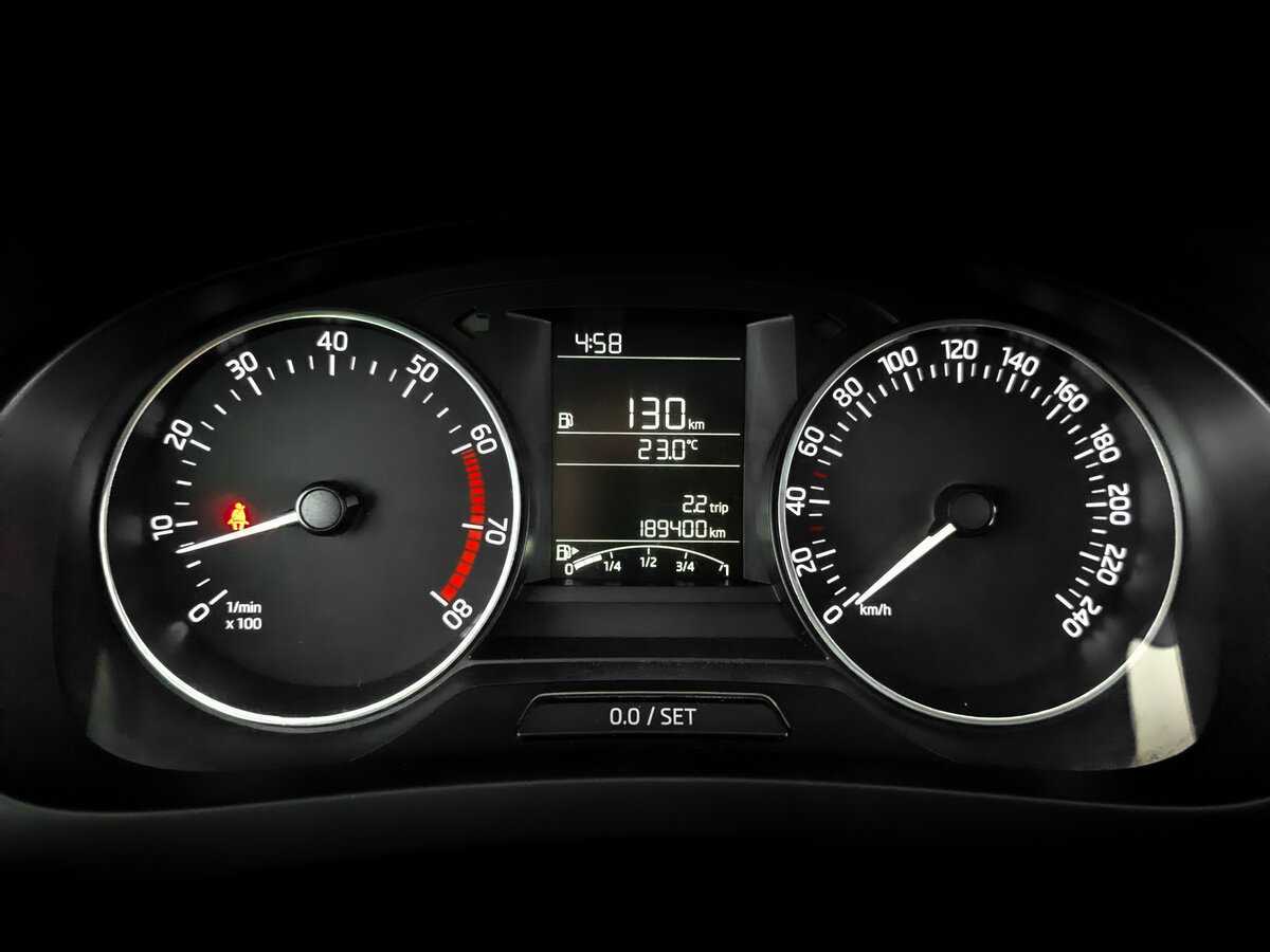 Купить Skoda Rapid с пробегом. Фото: #12