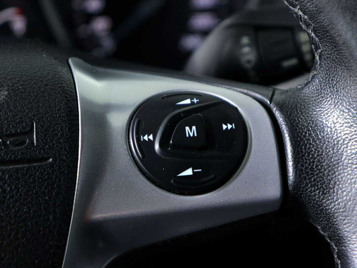 Купить Ford Focus с пробегом. Фото: #15