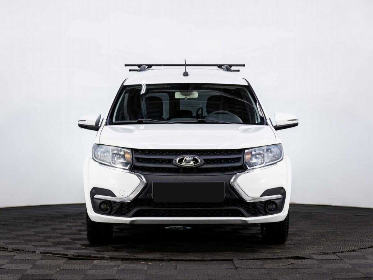 Купить Lada (ВАЗ) Largus с пробегом. Фото: #1