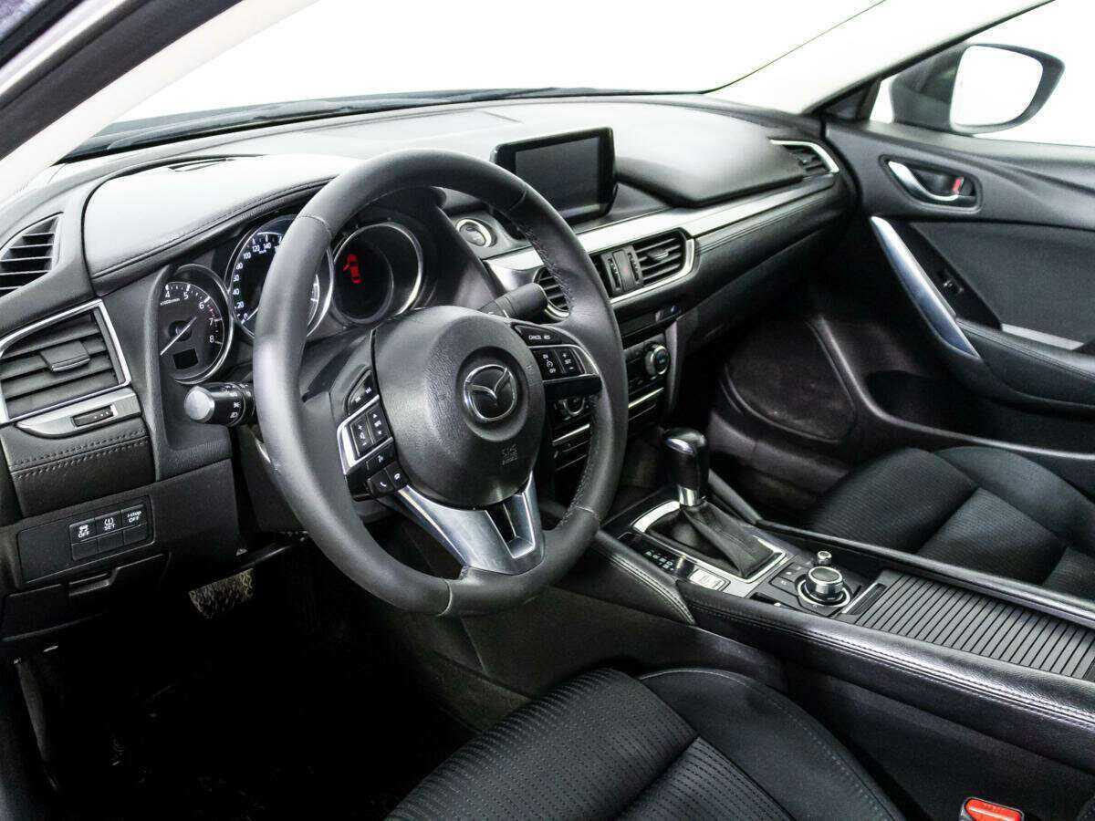 Купить Mazda 6 с пробегом. Фото: #10