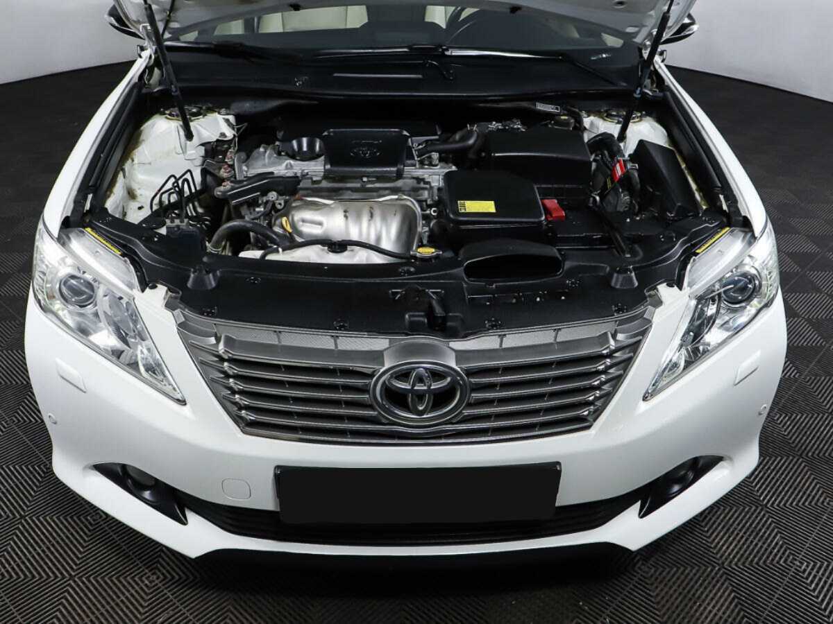 Купить Toyota Camry с пробегом. Фото: #8