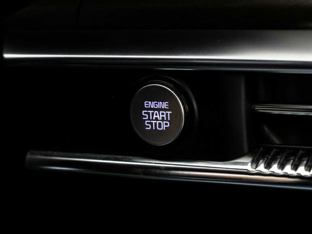 Купить Kia K5 с пробегом. Фото: #18