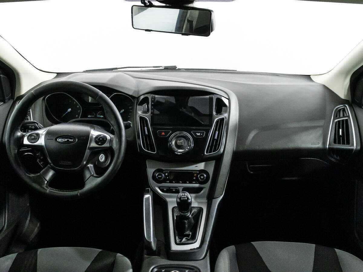 Купить Ford Focus с пробегом. Фото: #11