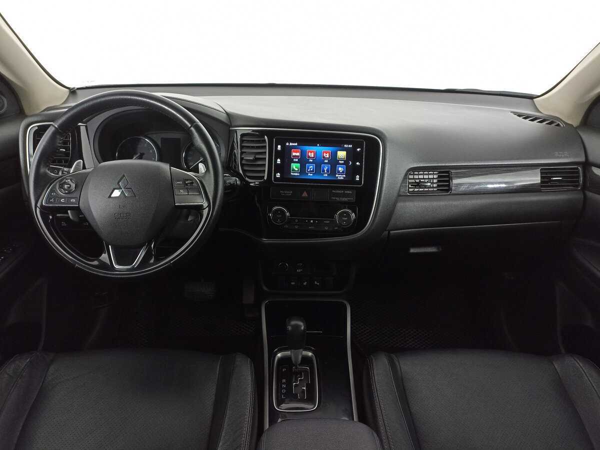 Купить Mitsubishi Outlander с пробегом. Фото: #11
