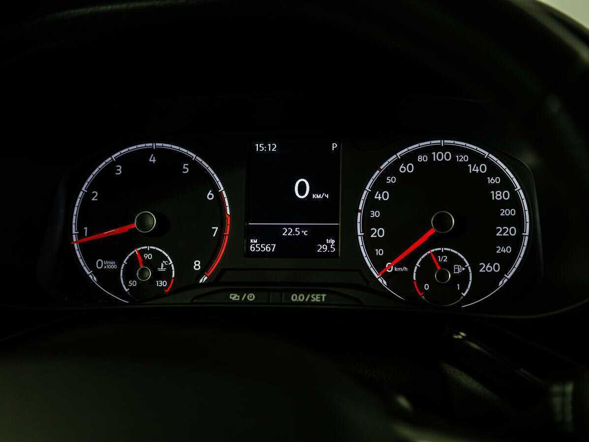 Купить Volkswagen Polo с пробегом. Фото: #10