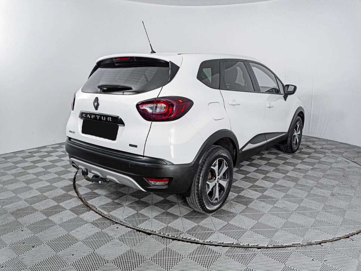 Купить Renault Kaptur с пробегом. Фото: #4