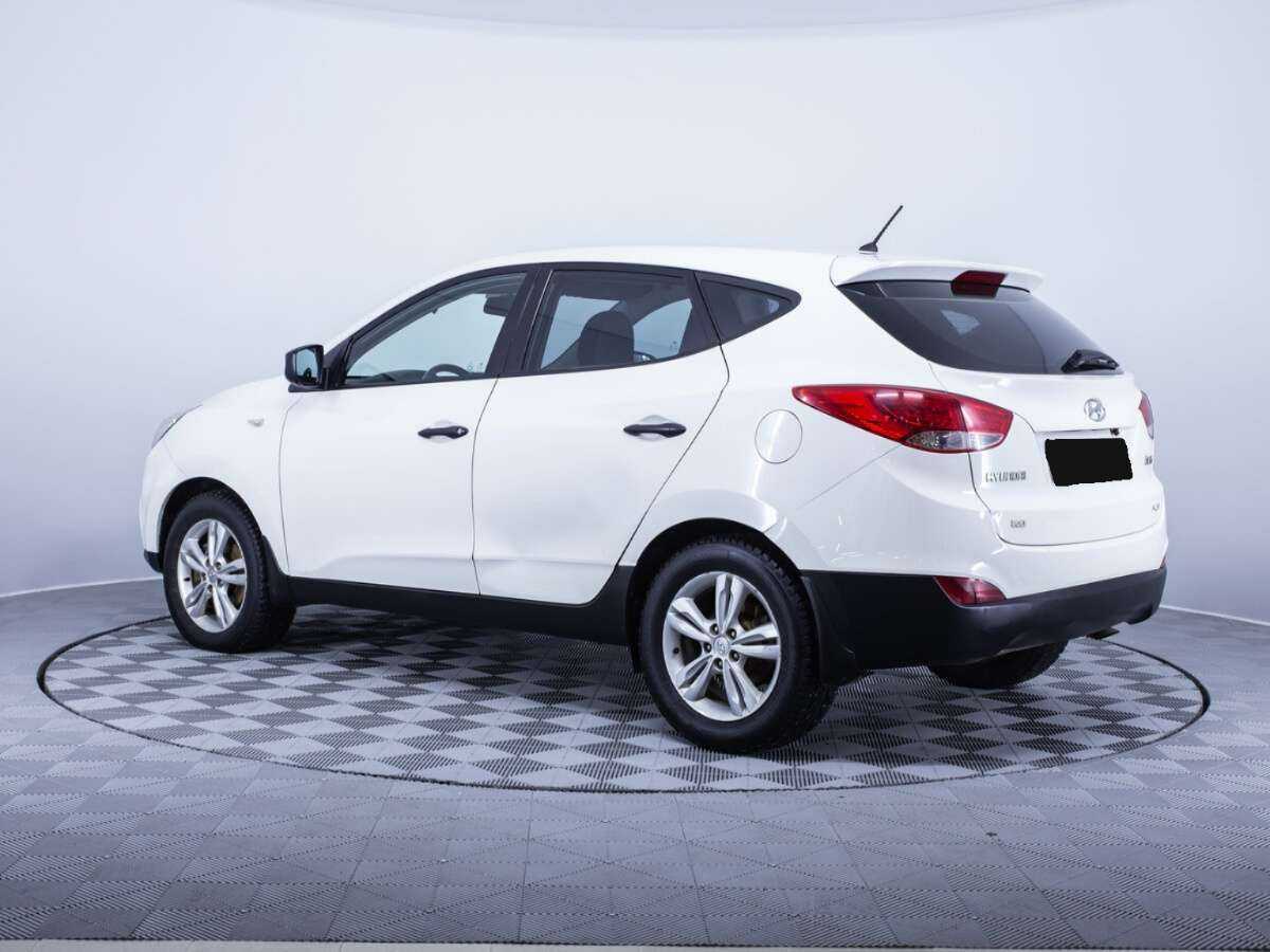 Купить Hyundai ix35 с пробегом. Фото: #6