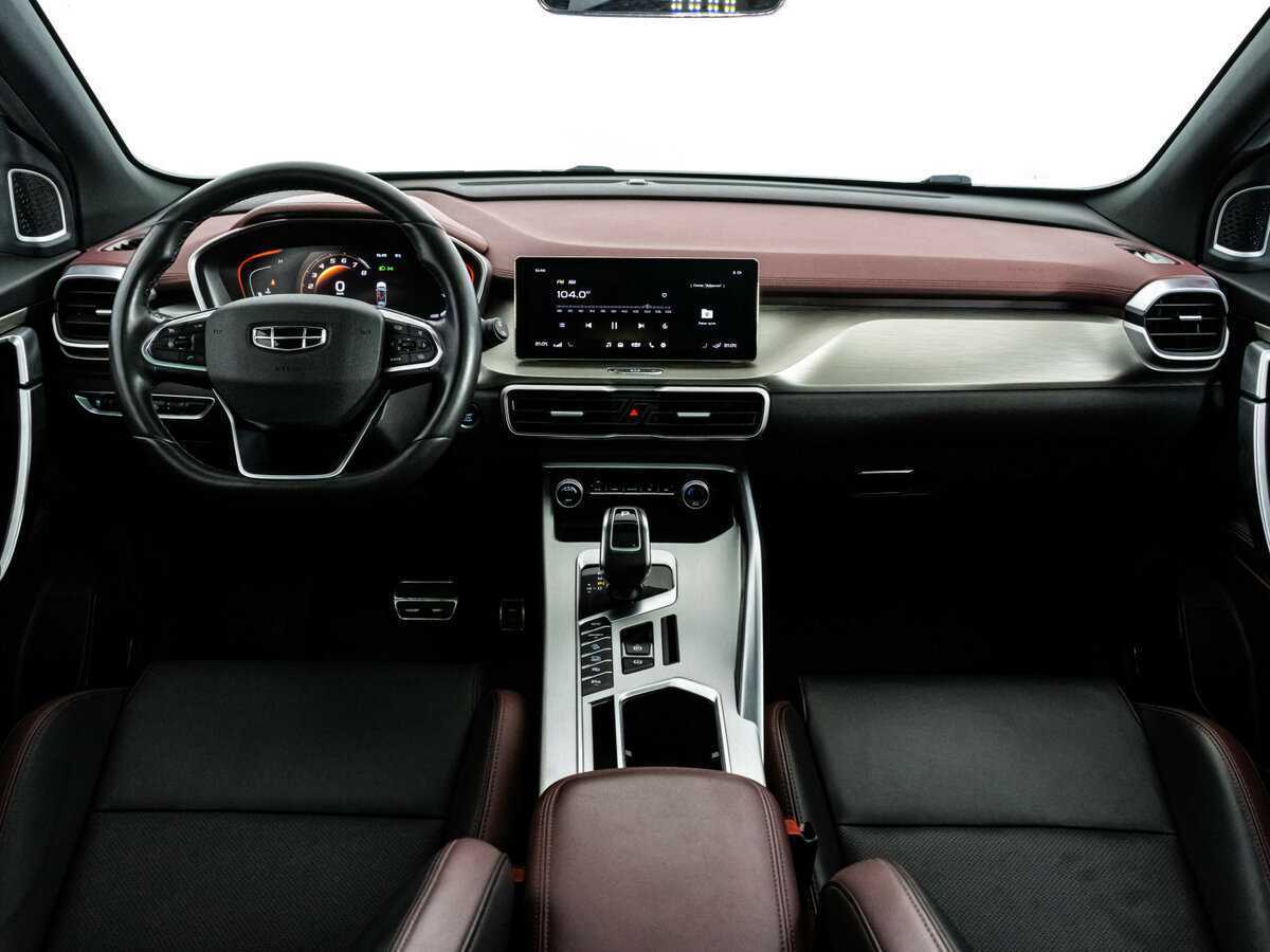 Купить Geely Coolray с пробегом. Фото: #9