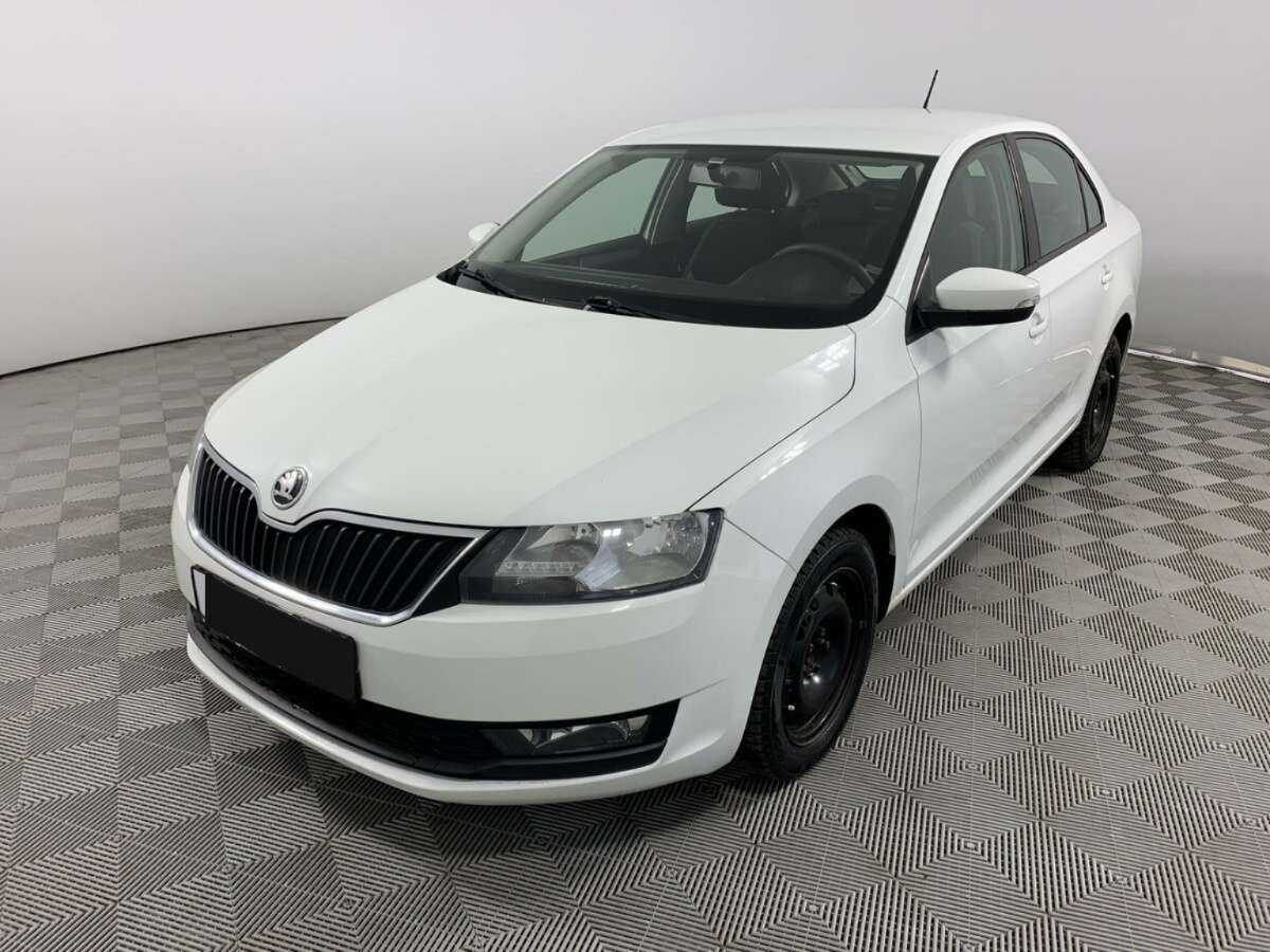 Купить Skoda Rapid с пробегом. Фото: #0