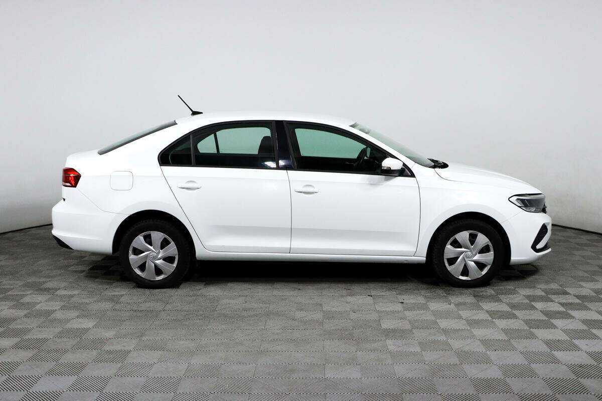 Купить Volkswagen Polo с пробегом. Фото: #3