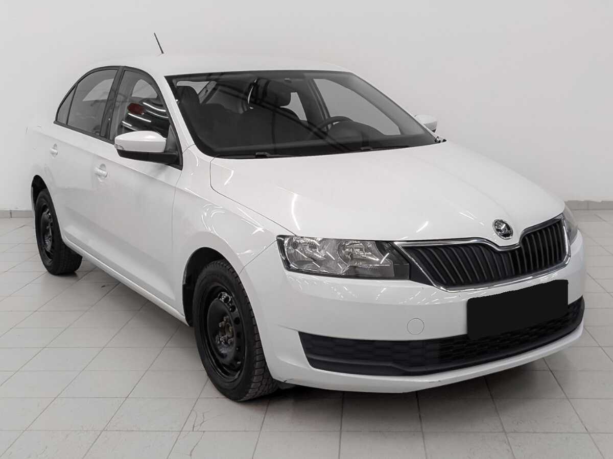 Купить Skoda Rapid с пробегом. Фото: #2