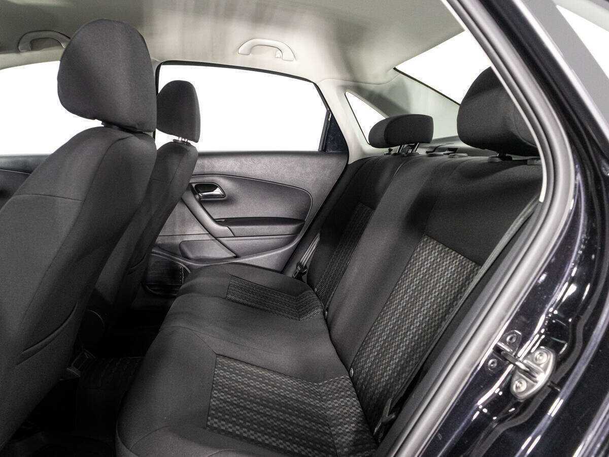 Купить Volkswagen Polo с пробегом. Фото: #9