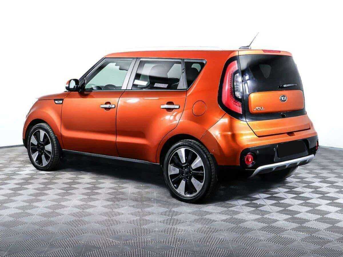 Купить Kia Soul с пробегом. Фото: #6