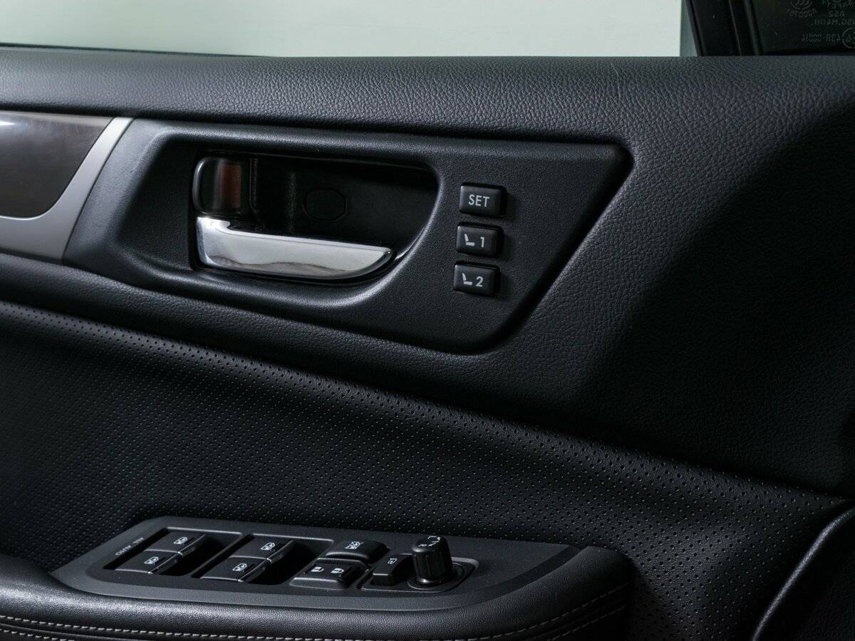 Купить Subaru Outback с пробегом. Фото: #17