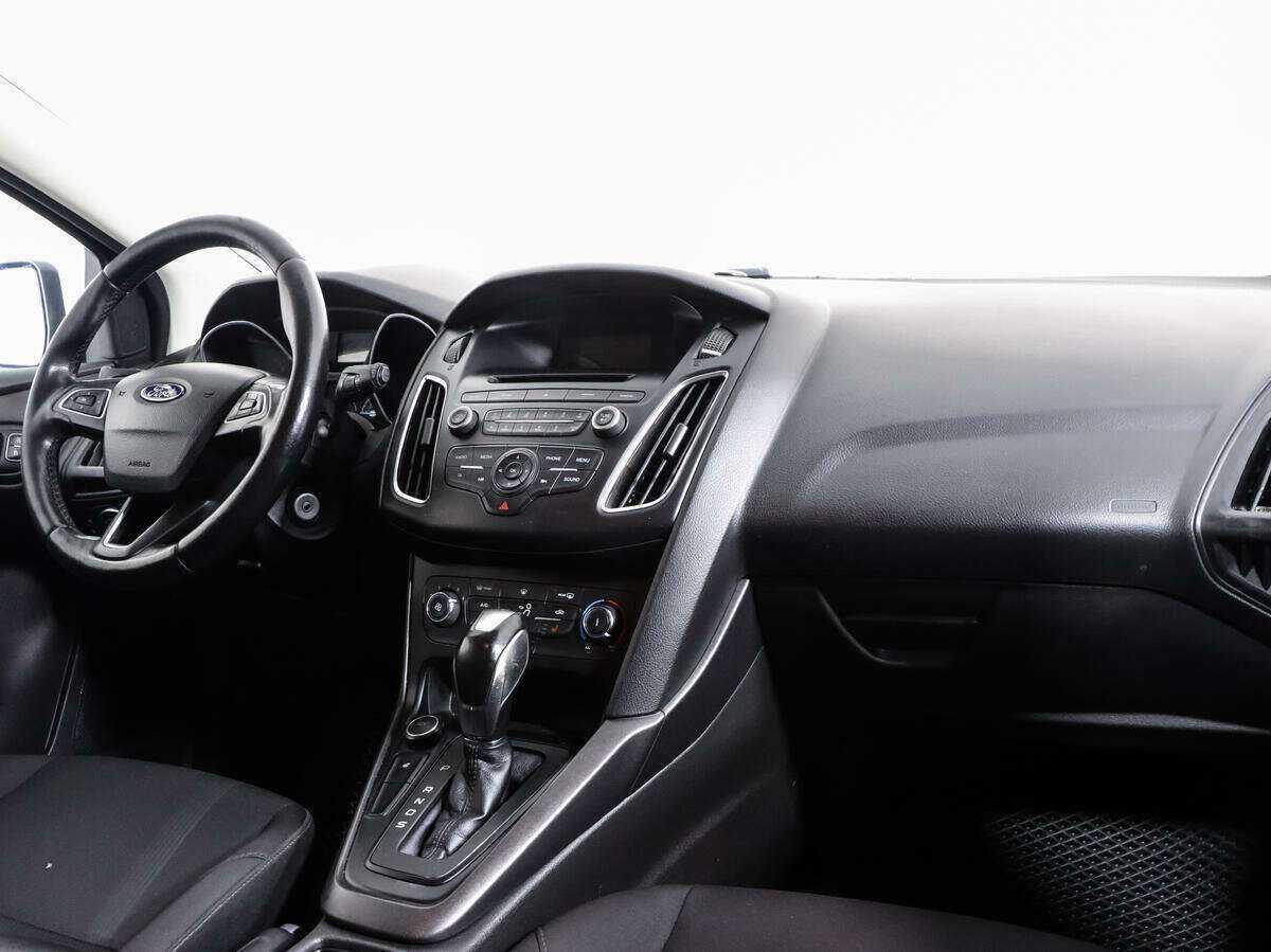 Купить Ford Focus с пробегом. Фото: #8