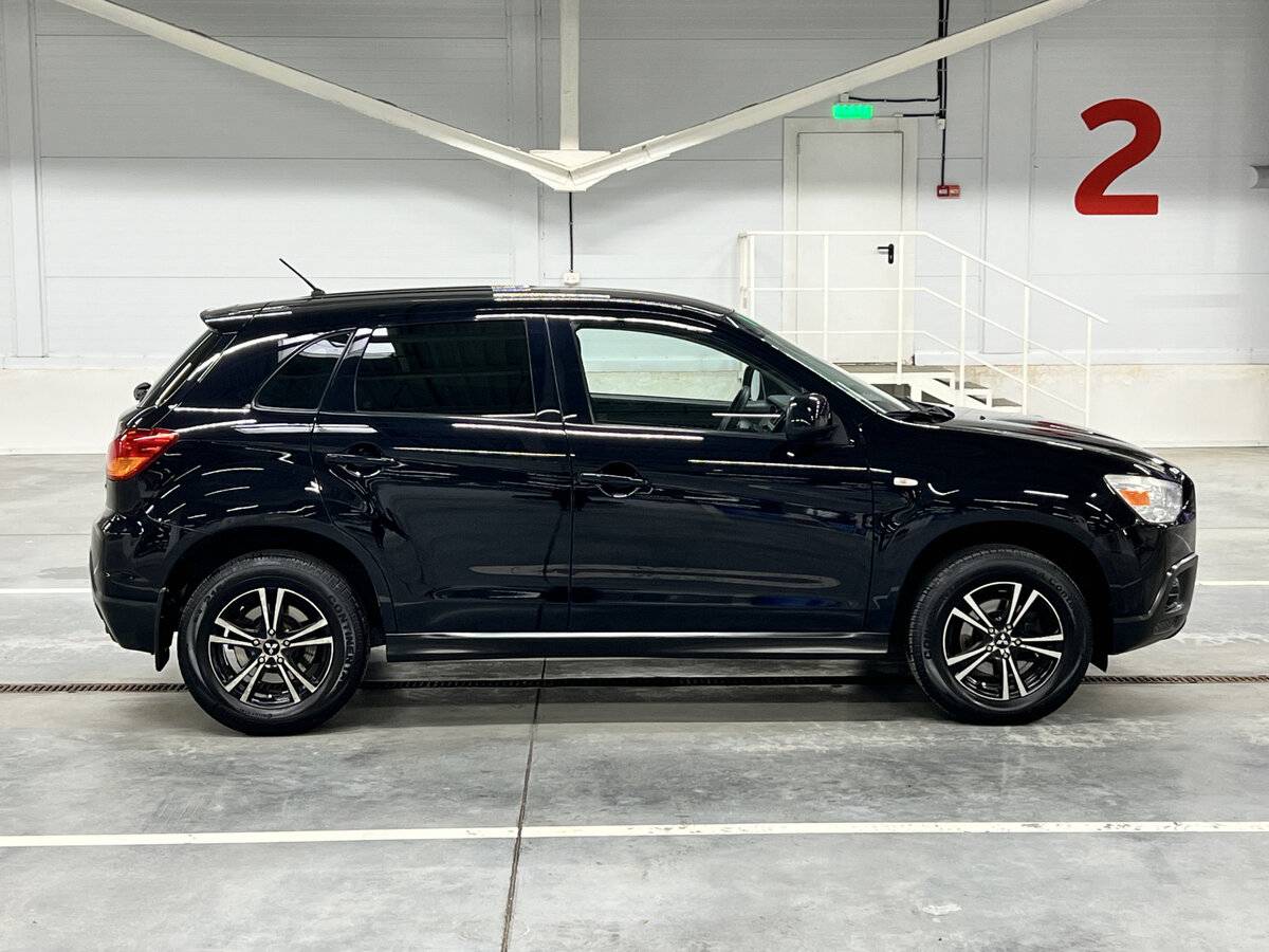 Купить Mitsubishi ASX с пробегом. Фото: #3