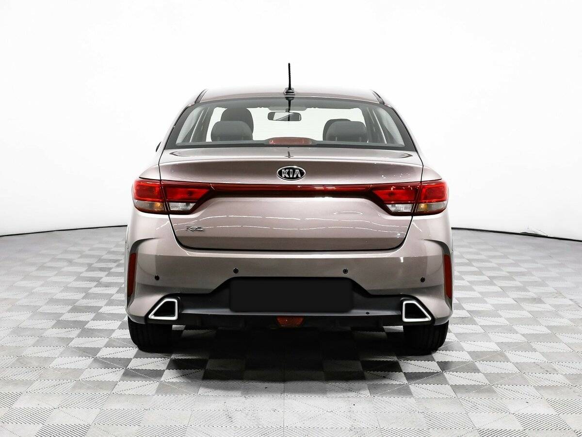 Купить Kia Rio с пробегом. Фото: #4