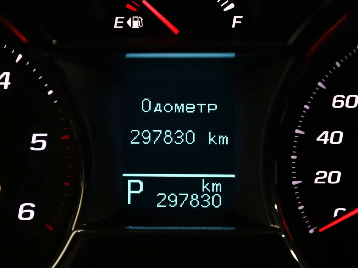 Купить Chevrolet Captiva с пробегом. Фото: #8