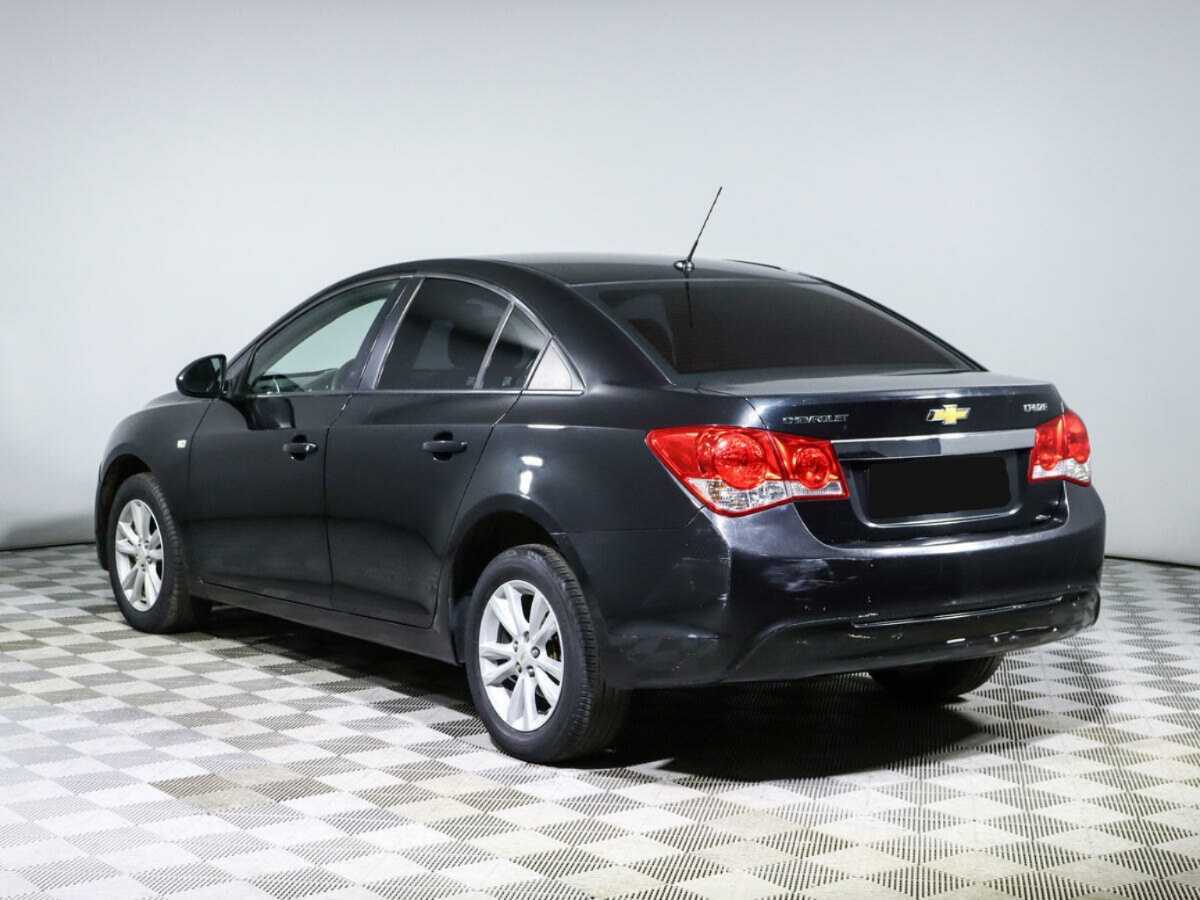 Купить Chevrolet Cruze с пробегом. Фото: #5