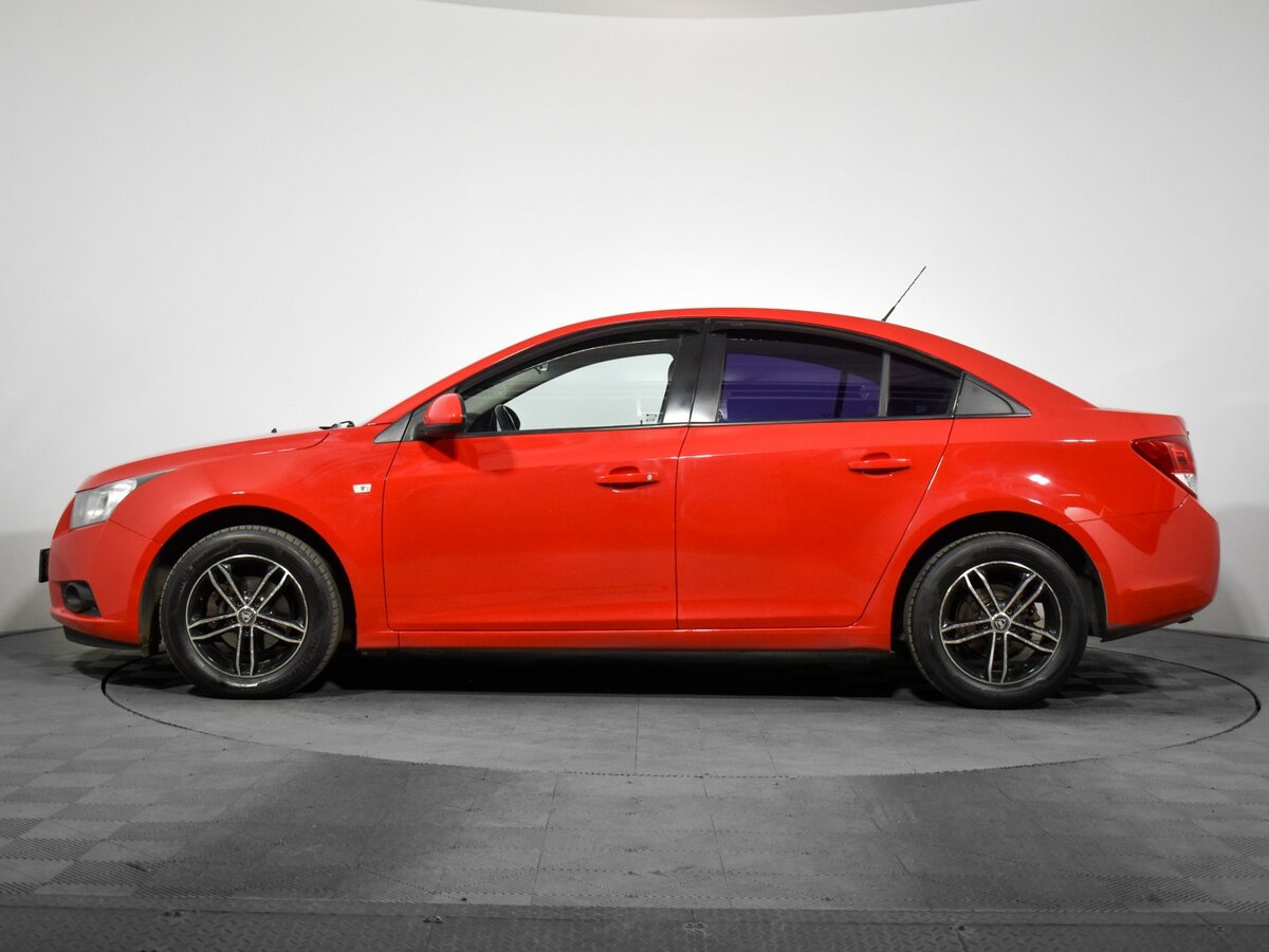 Купить Chevrolet Cruze с пробегом. Фото: #7