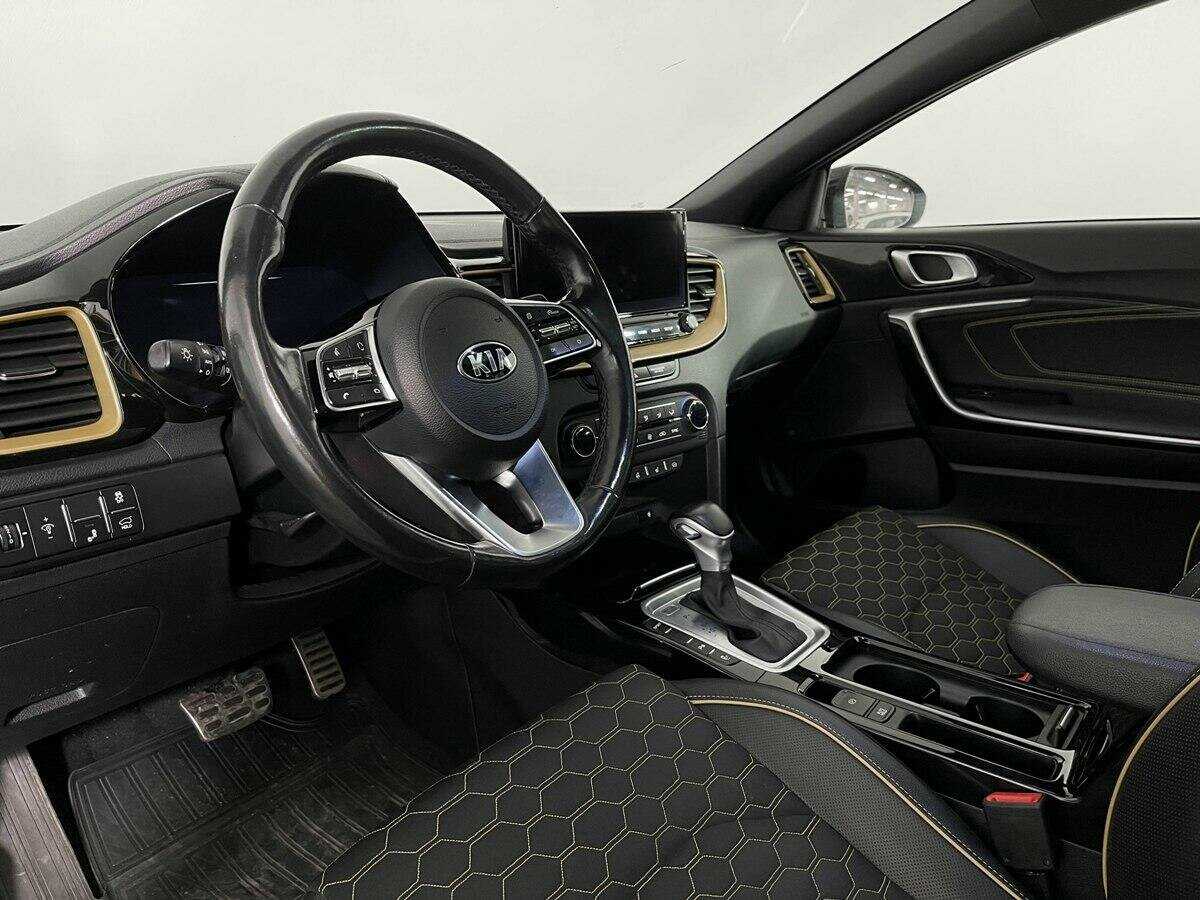 Купить Kia XCeed с пробегом. Фото: #12