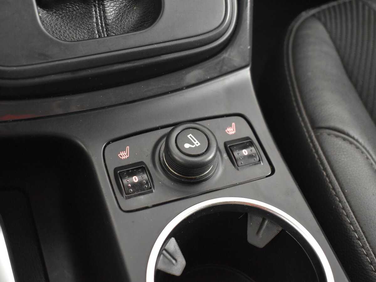 Купить Ford Kuga с пробегом. Фото: #17