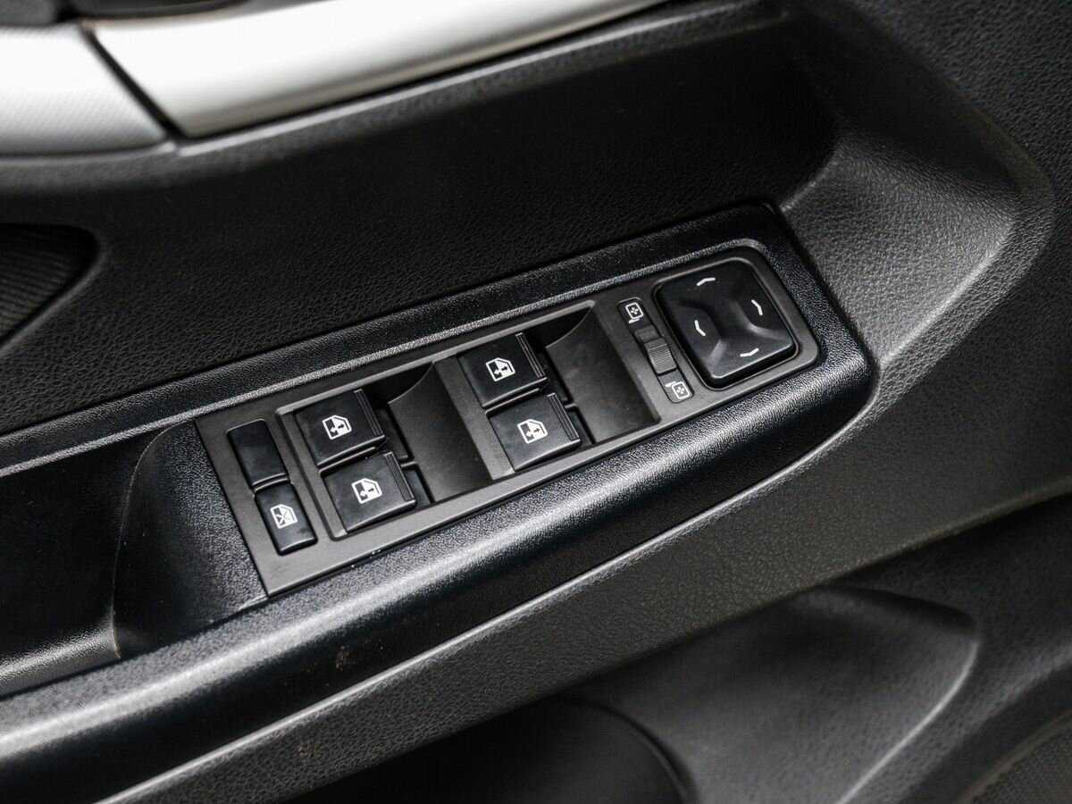 Купить Lada (ВАЗ) Vesta с пробегом. Фото: #15